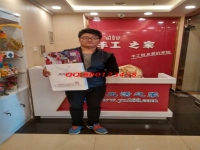 邯鄲縣閆先生來(lái)手工活之家總部考察，欲組織人做手工活
