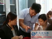 炎炎夏日即將到來，在家做手工活串珠繡加工掙錢，清涼不受罪