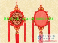 從繡十字繡到串珠繡，河南開(kāi)封市賀先生組織人做串珠繡手工活實(shí)現(xiàn)致富夢(mèng)想