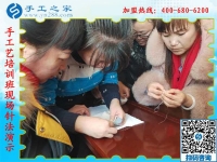 1月13日，正規(guī)供料的手工活，想接正規(guī)廠家的手工活，就是珠繡免押金手工活，手工之家接待考察加工客戶(hù)剪影