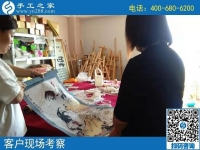 8月30日，把手工活拿回家做，越來(lái)越多的人選這里是有原因的，手工之家接待考察加工客戶剪影