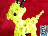 外發(fā)手工活加工，小小繡珠串出一件件精美的手工藝術(shù)品