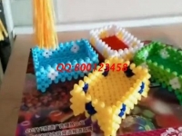 正規(guī)供料的手工活，這個外發(fā)手工活可以自己做，還可以組織人做