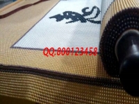 7月31日，可以寄到家做的手工活，實(shí)地考察后，大家都覺得手工之家的非遺手工珠繡真的不錯(cuò)，圖為勵(lì)志珠珠繡成品細(xì)節(jié)實(shí)拍