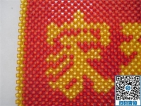 手工活拿回家做，既照顧了家里又能賺到了錢