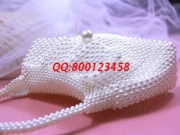 手工產(chǎn)業(yè)化，手工活外包加工是許多農(nóng)民工返鄉(xiāng)發(fā)展的動力