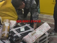 11月29日，可以帶到回家做的手工活，在家做手工活掙錢，大家可以到十多年的老企業(yè)手工之家考察合作，圖為快遞小哥送來各地寄回的勵志珠珠繡成品實(shí)拍