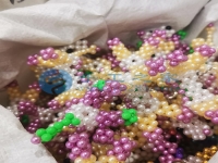用珠子串出美好生活！閑暇之余在家掙零花錢(qián)